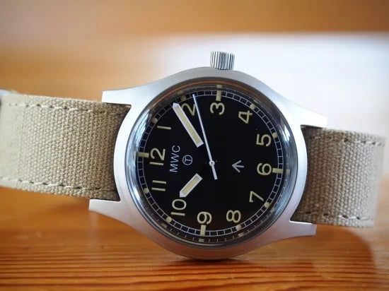 MWC 1940s to 1960s Pattern General Service Watch with 24 Jewel Automatic Movement (Retro Dial Variant) - Ex Display Watch (Location: UK)