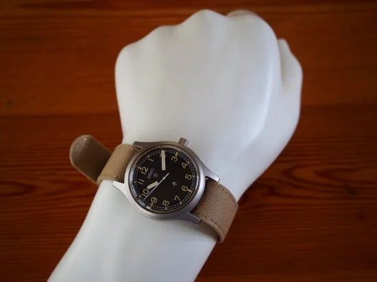 MWC 1940s to 1960s Pattern General Service Watch with 24 Jewel Automatic Movement (Retro Dial Variant) - Ex Display Watch (Location: UK)