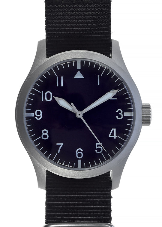 MWC 100m Water Resistant Retro Pattern General Service Watch with Hybrid Mechanical/Quartz Movement - New Battery Likely Needed Hence Reduced to Well Under Half Price to Clear