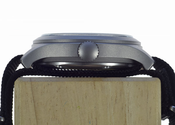 MWC 100m Water Resistant Retro Pattern General Service Watch with Hybrid Mechanical/Quartz Movement (Plain Caseback Suitable for Personalisation) - Brand New but Probably needs a New Battery Hence Reduced to Well Under Half Price to Clear