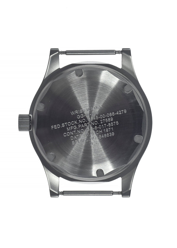 GG-W-113 U.S 1960s Pattern Automatic Military Watch with Shatter and Scratch Resistant Sapphire Box Crystal on Matching Retro Stainless Steel