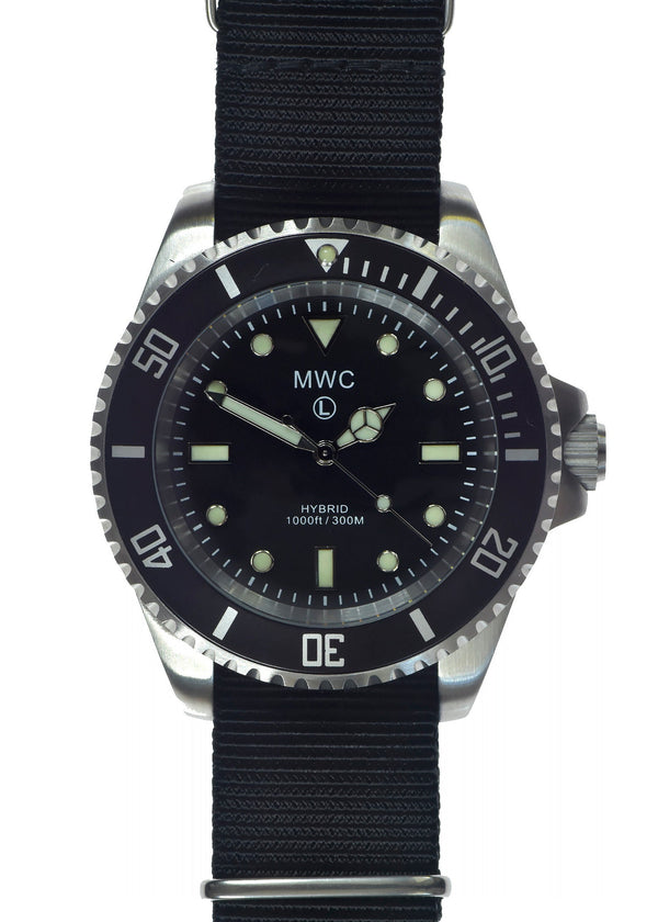 MWC 300m / 1000ft Stainless Steel Mechanical/Quartz Hybrid Military Divers Watch with Sweep Secondhand - Brand New Ex Display Watch from the 2023 IFSEC International show at the ExCeL in London - Reduced to Under Half Price - Location UK