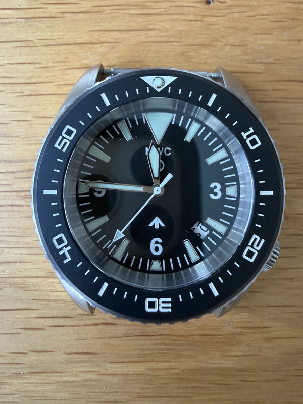 MWC 500m (1640ft) Water Resistant Stainless Steel Automatic Divers Watch With Sapphire Crystal, Ceramic Bezel and Helium Valve - Needs Attention to the crown