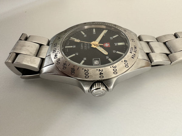 Swiss Army Watch Looks New with Plastic on Caseback and Crystal 20+ Years Old (Needs New Battery and a Check Over)