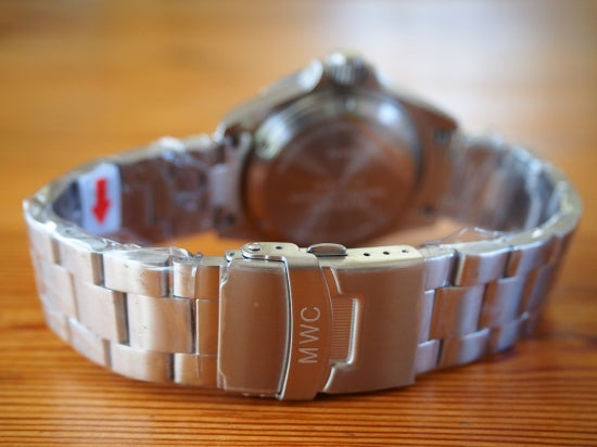 MWC 24 Jewel 300m Stainless Steel Automatic Divers watch on a Matching Bracelet - Brand New Surplus Watch Reduced