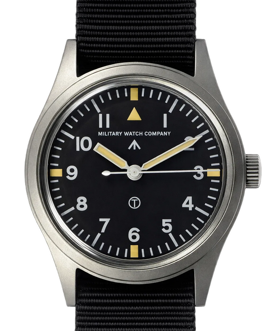 W10 1960s Pattern Handwound Military Watch with Plexiglass Crystal and Handwound Mechanical Movement