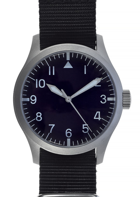 MWC 100m Water Resistant Retro Pattern General Service Watch with Hybrid Mechanical/Quartz Movement (Plain Caseback Suitable for Personalisation) - Brand New but Probably needs a New Battery Hence Reduced to Well Under Half Price to Clear