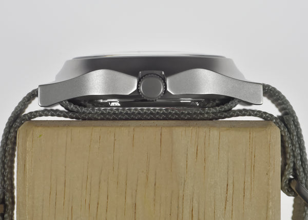 MWC G10LM General Service Military Watch – Grey Strap, No Date Window (Ex Display Watch Reduced)