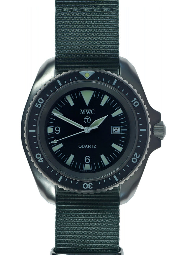 Brand New and Very Rare Original 2001 MWC Stainless Steel Quartz Military Divers Watch